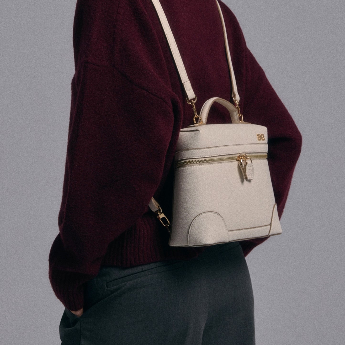 Kate PU in Taupe