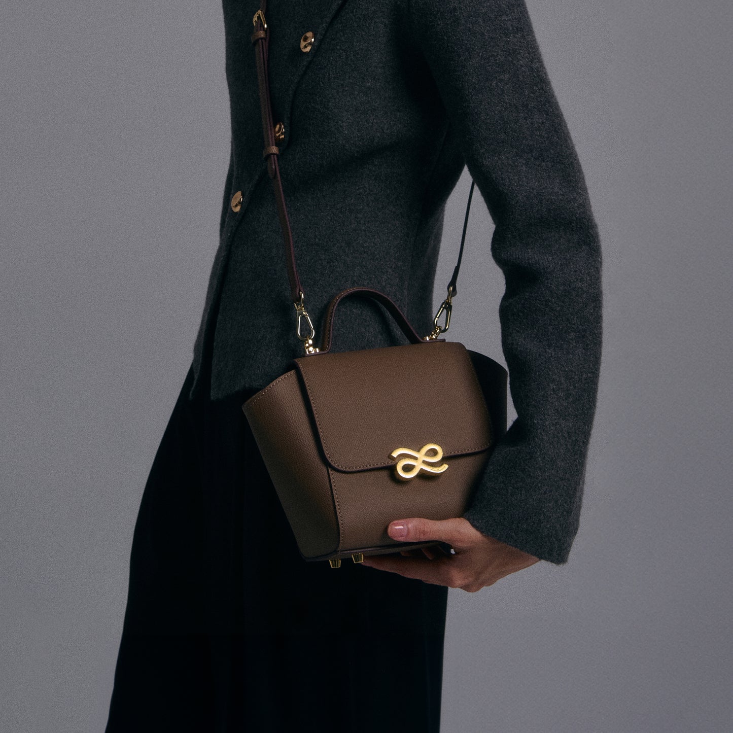 Timeless Nova 24 PU in Black