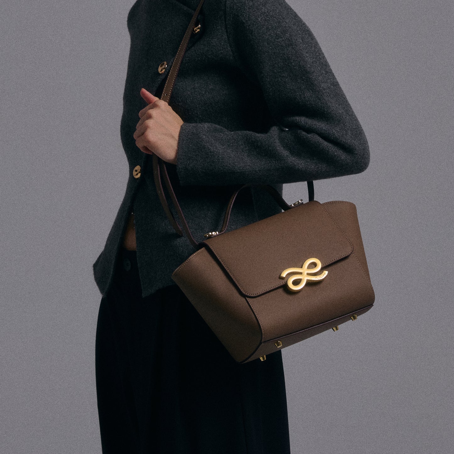 Timeless Nova 30 PU in Taupe