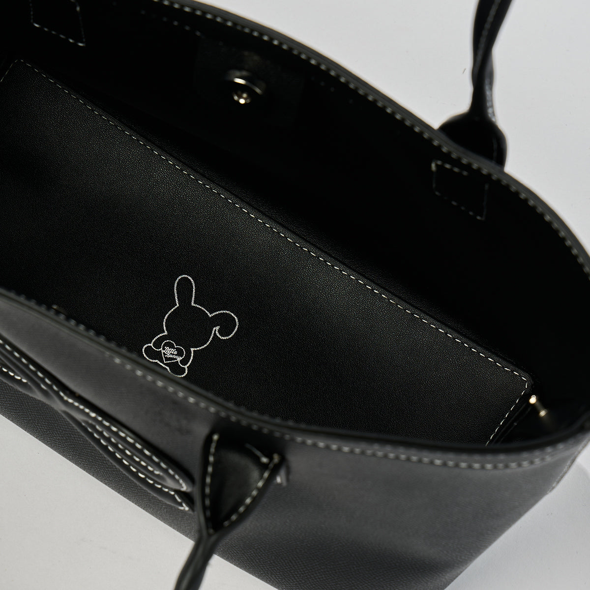 Tote 2026 PU in Black