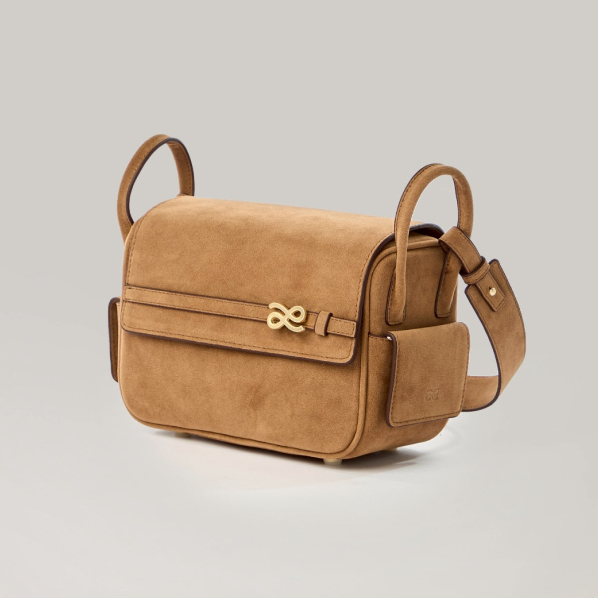 Treasure Belt 22 Suede PU in Almond