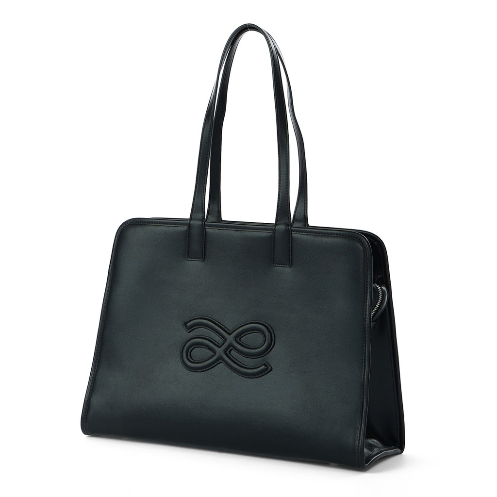 Eterna 40 in Black