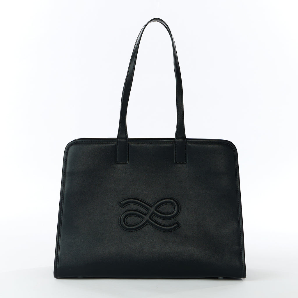 Eterna 40 in Black