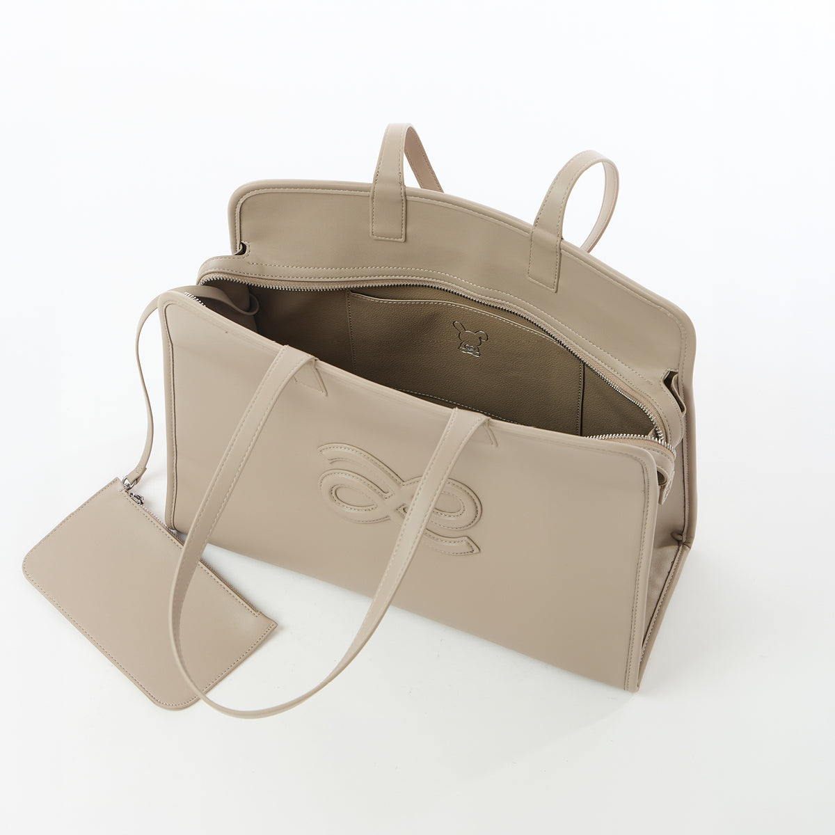 Eterna 40 in Clay